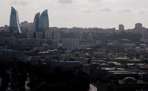מחאות חריגות באזרבייג'אן בעקבות איסור עטיית חיג'אב בבתי הספר