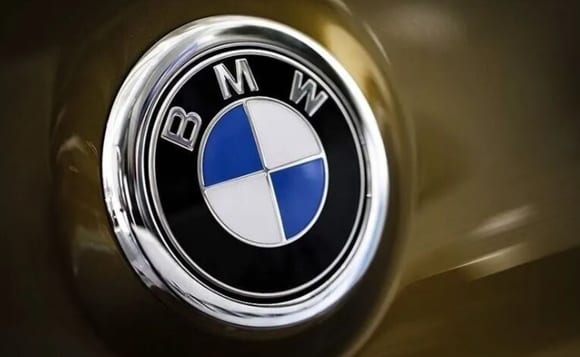BMW сократит управленческие подразделения на 20% к 2027 году