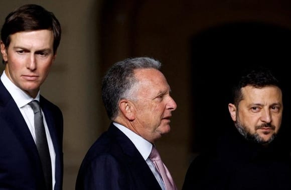 NYT: США на встрече в Майами потребовали от Киева прекратить удары по НПЗ РФ