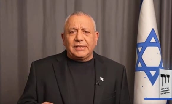 Гади Айзенкот вызвал Биньямина Нетаниягу на теледебаты