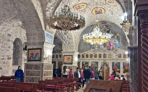 В Иордании при стрельбе в церкви погибли семь человек