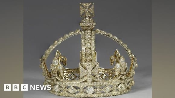 В Букингемском дворце откроется выставка королевских украшений