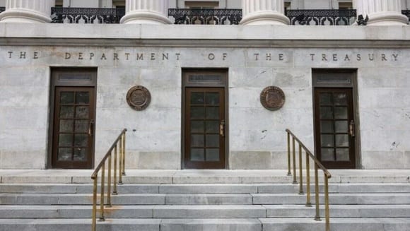 США ввели новые санкции против иранских сетей закупки вооружений