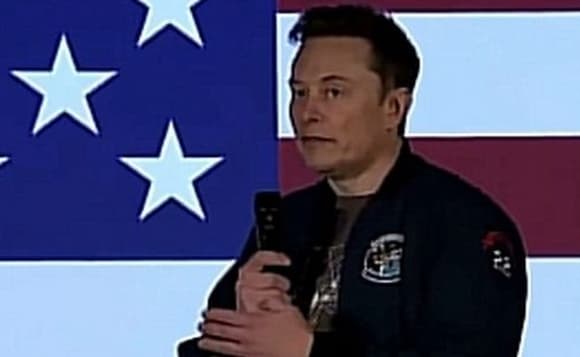Wall Street Journal: Маск лично распорядился замедлить Starlink в Украине