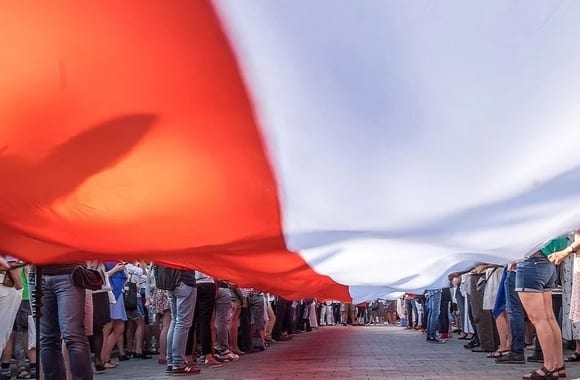 СМИ: Польша угрожает заблокировать бюджет ЕС на 2028–2034 годы из-за ETS