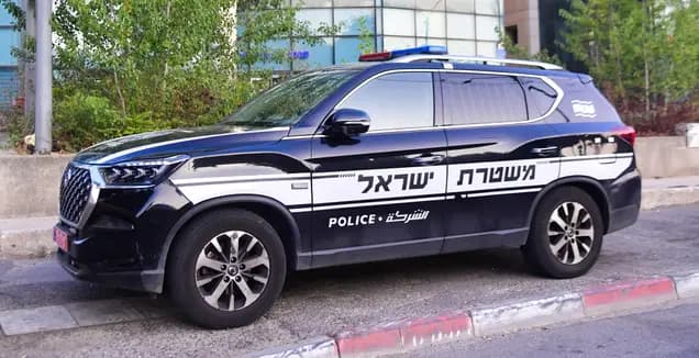 כדורגלן העבר ובת זוגו נחקרו בחשד לתקיפה הדדית