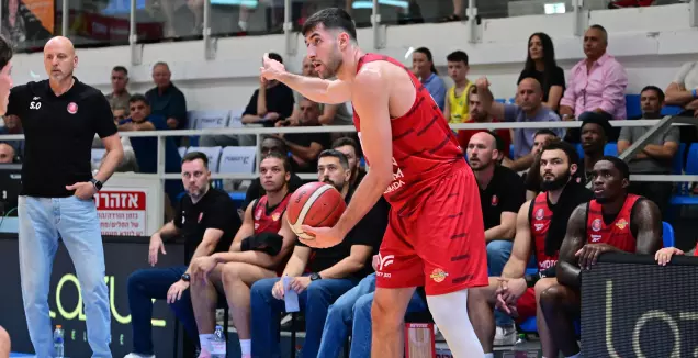 מכה להפועל ירושלים: זוסמן נפצע בקרסול ולא חזר