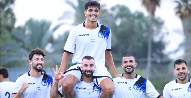 עודאי שלאעטה בישל פעמיים וכבש, נשר ניצחה