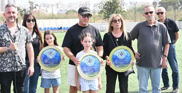 "חסר לנו": מכבי פ"ת הנציחה את משה מאירי ז"ל