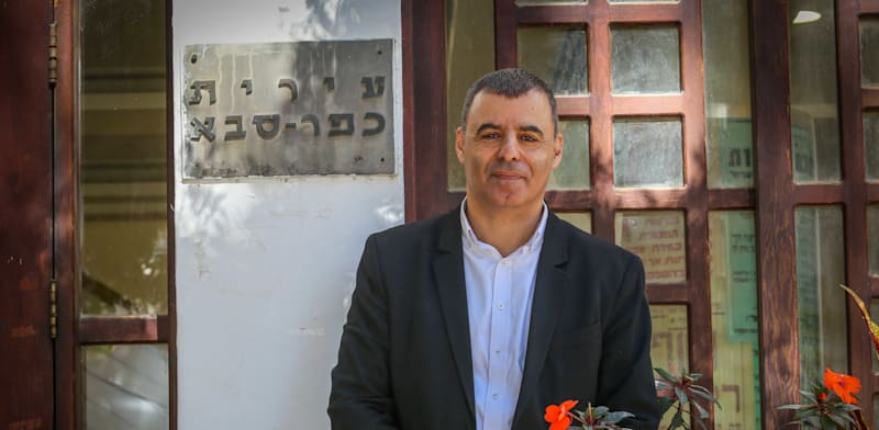 ראש עיריית כפר סבא הוא הבכיר שנעצר הבוקר בחשד לשחיתות