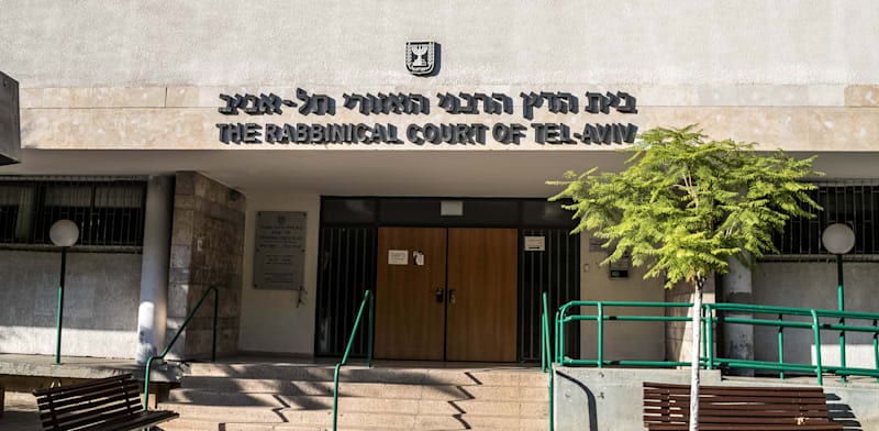 כיצד מוכיחים בבית הדין הרבני טענות על הנעשה "בחדרי חדרים"