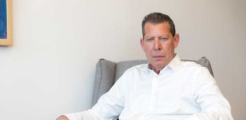 רגע לפני ההנפקה, קרפור ממנה יו"ר אחר