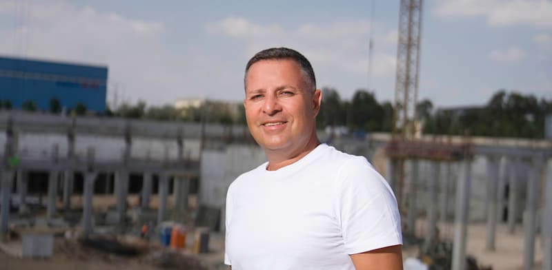 נדב בלילה רכש עוד 22 דונם בצפון: יבנה חוות שרתים נוספת עם דוראל ואמפא