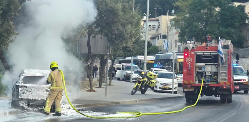 מיהו איציק בר-מוחא: מהבנק למסחר ועד לניסיון החיסול עם בנו