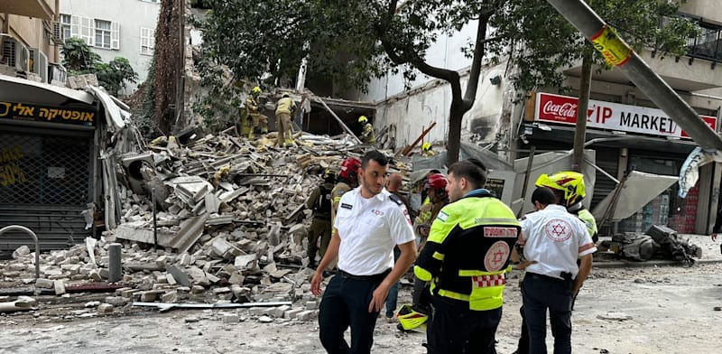 בניין בשיפוץ קרס בתל אביב; לא דווח על נפגעים