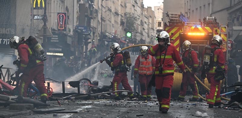 הכסף הממשלתי נגמר: המהומות בצרפת הן תמרור אזהרה לאירופה כולה
