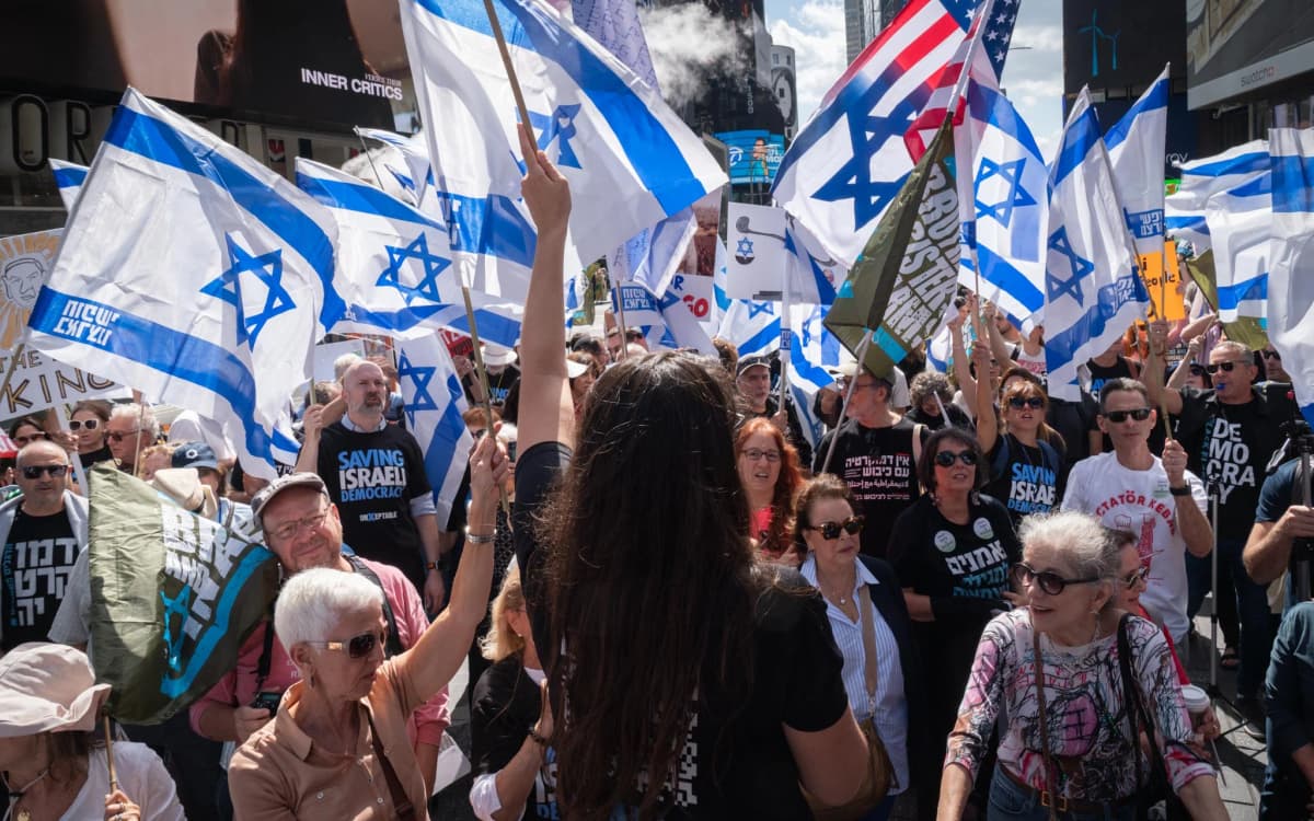 Israelis flying from US to vote are leaning on a network built during judicial overhaul protests