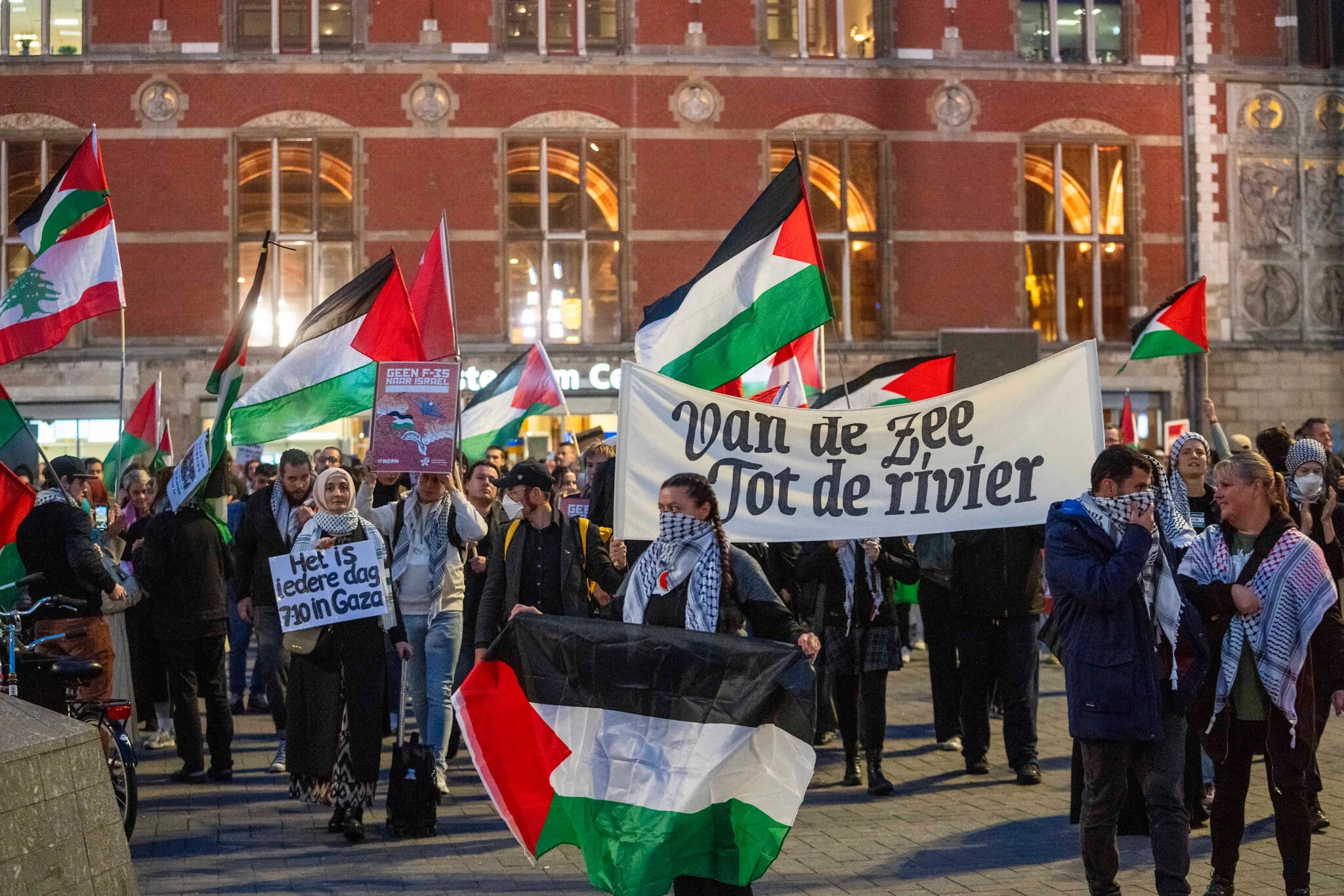 Dutch Jewish leader says settlement ban another sign of Netherlands’ growing hostility