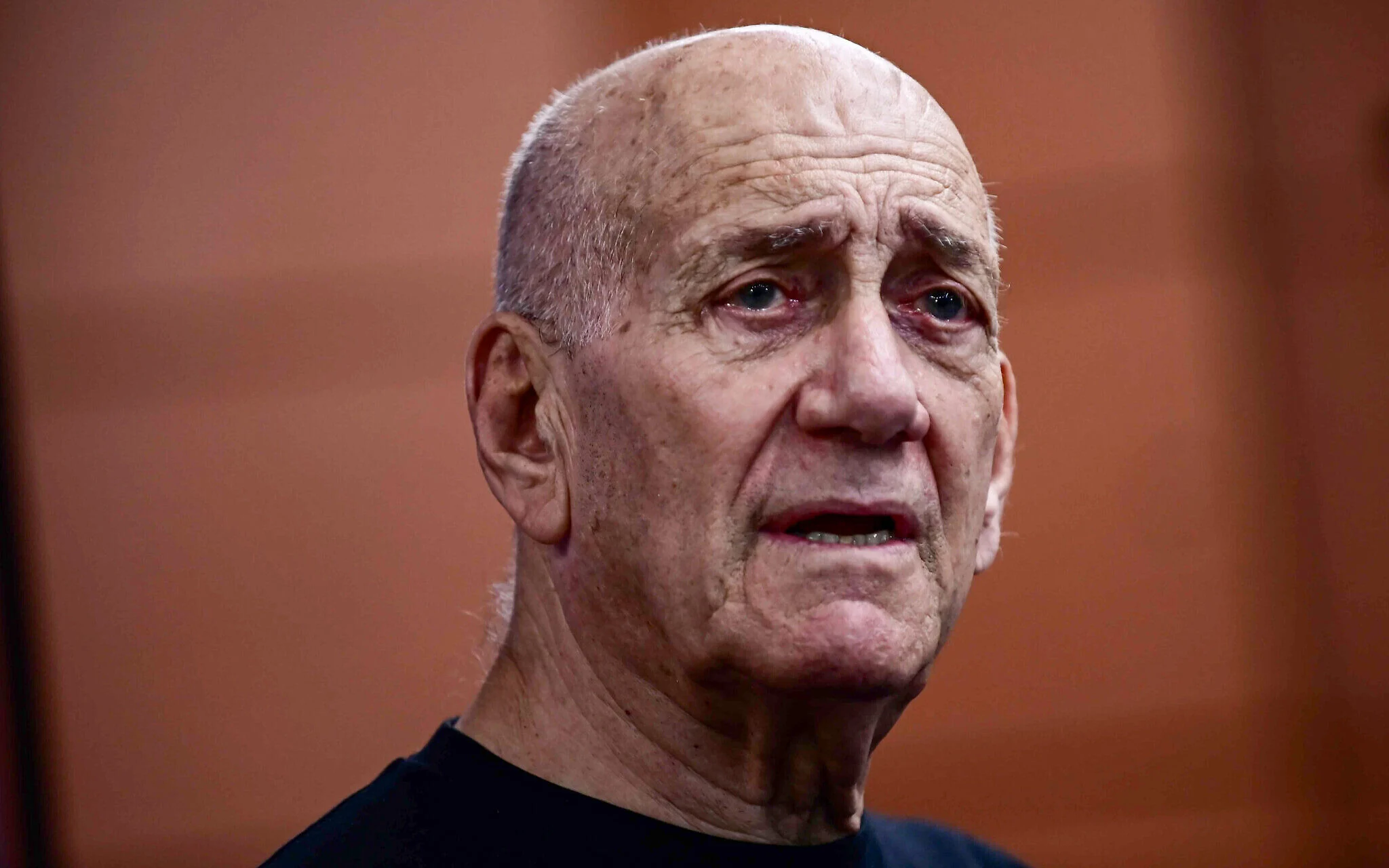Signaling support for UK sanctions, Olmert decries ‘ethnic cleansing’ in West Bank