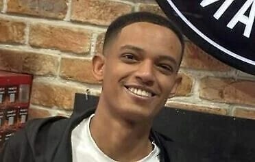 Teen indicted for killing pizza worker admits to stabbing for first time