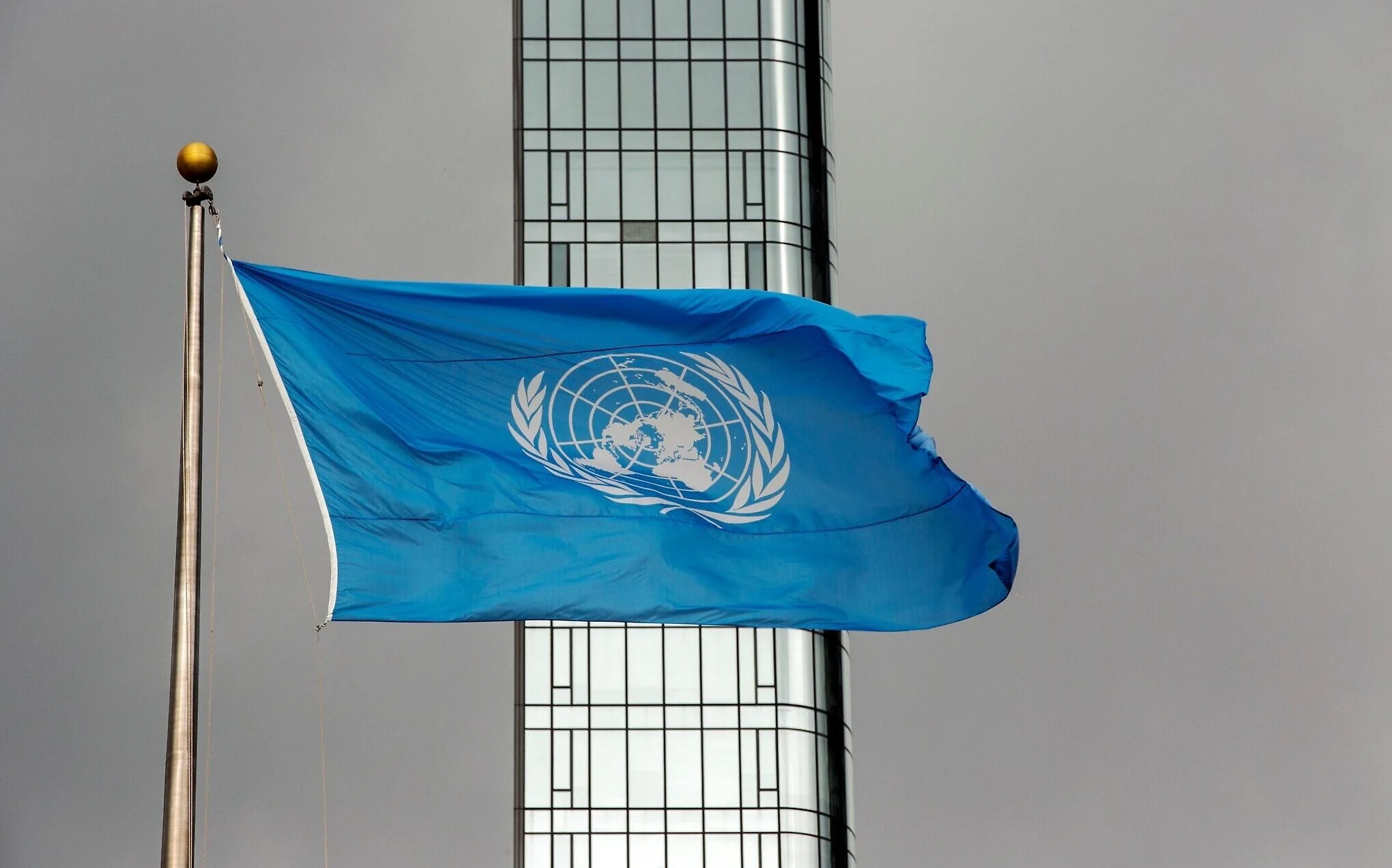 Russia and China veto US proposal for UN experts to keep monitoring sanctions on Iran