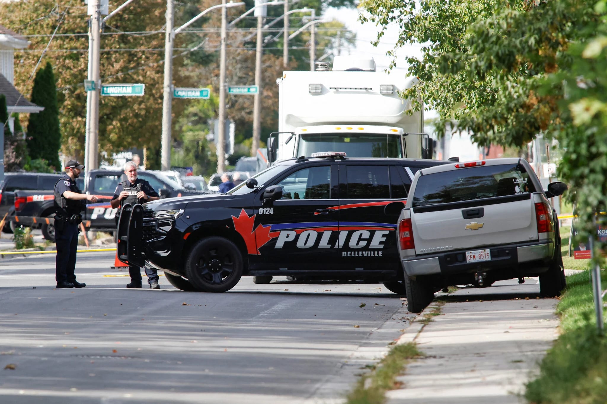 Gunman who fired on police outside Canada synagogue dies of gunfight wounds
