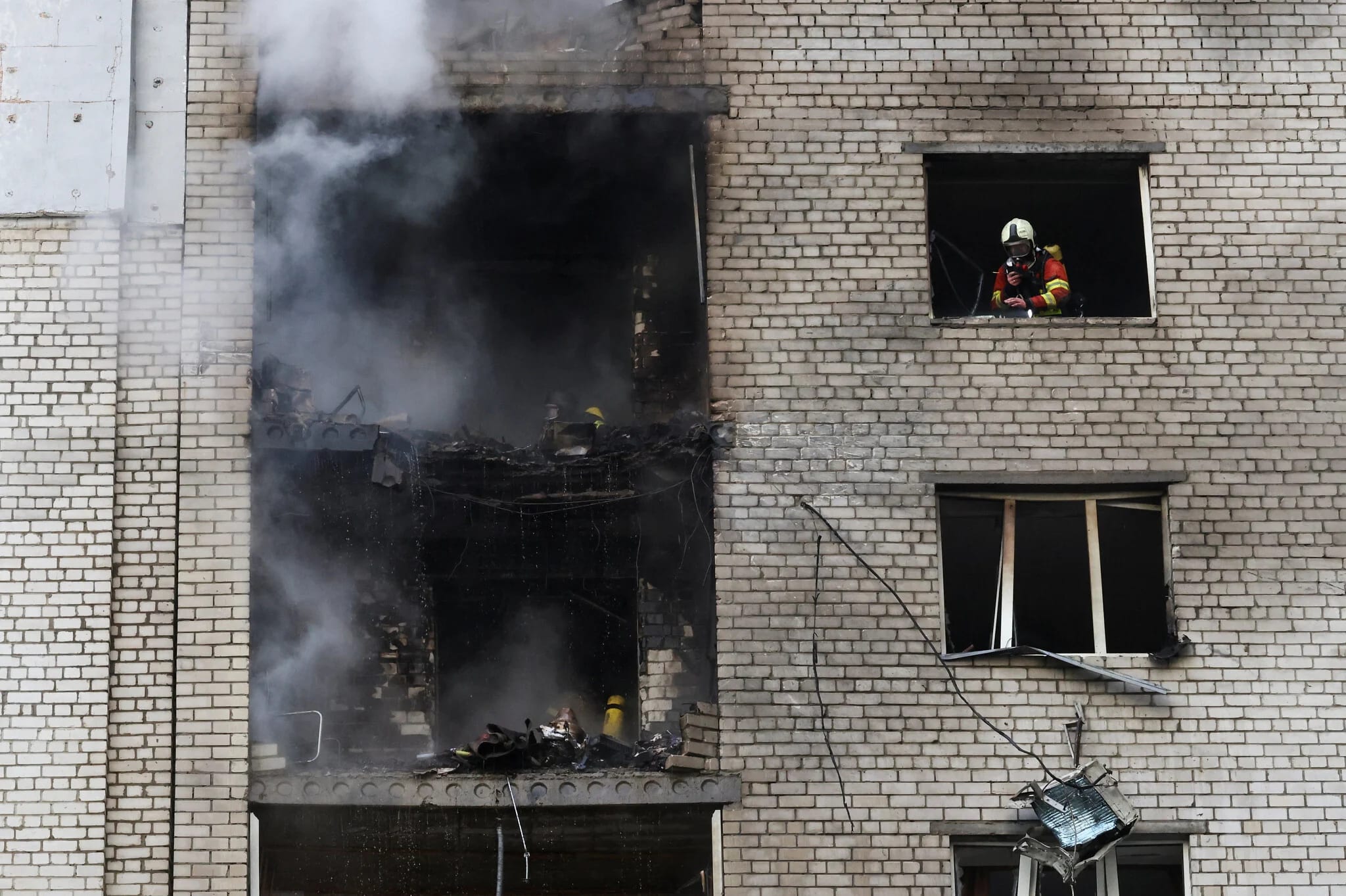 Israeli teen killed in Russian drone attack on Kyiv apartment building