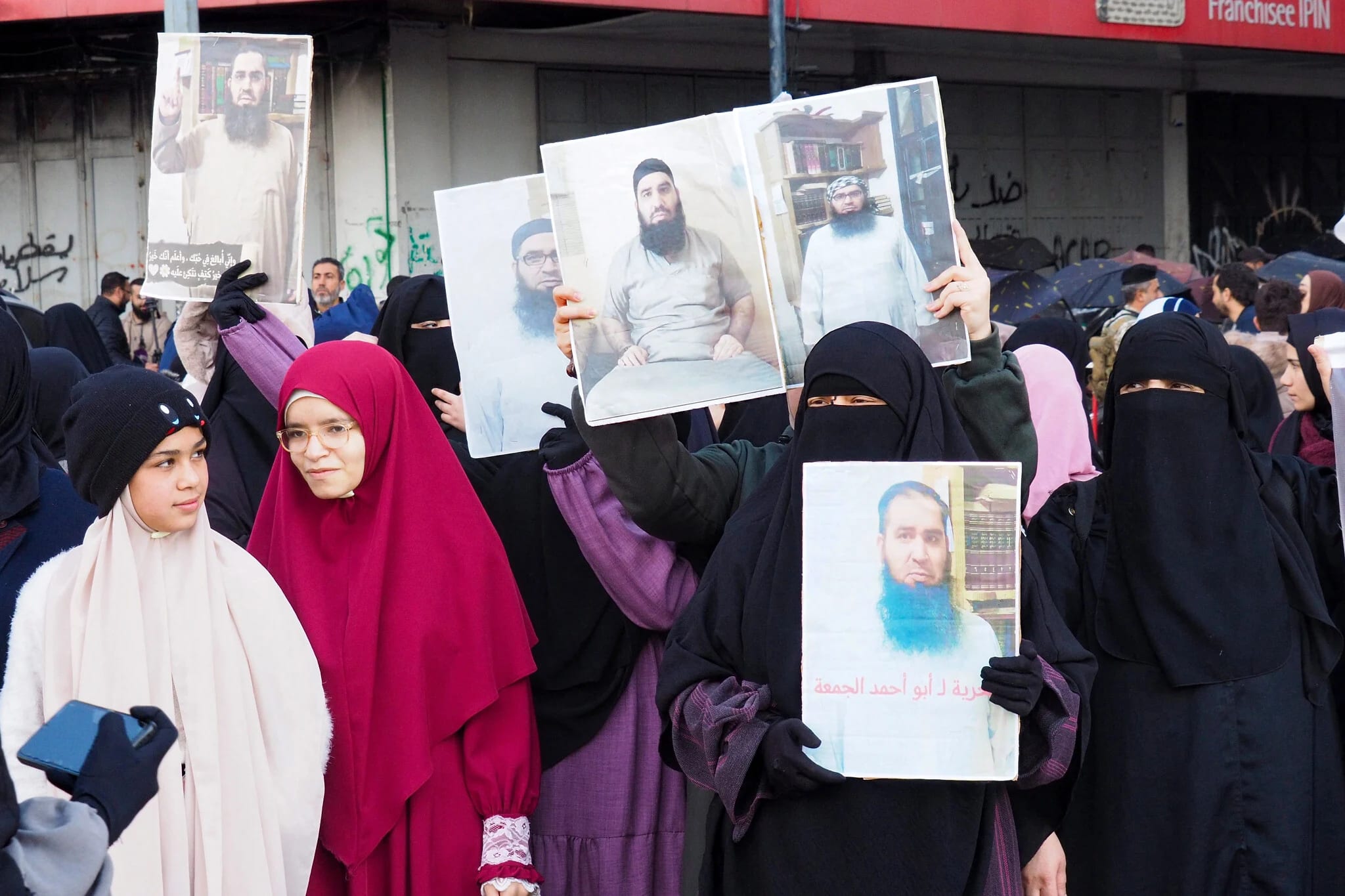 Hundreds go on hunger strike in Lebanon prison as amnesty law stalled