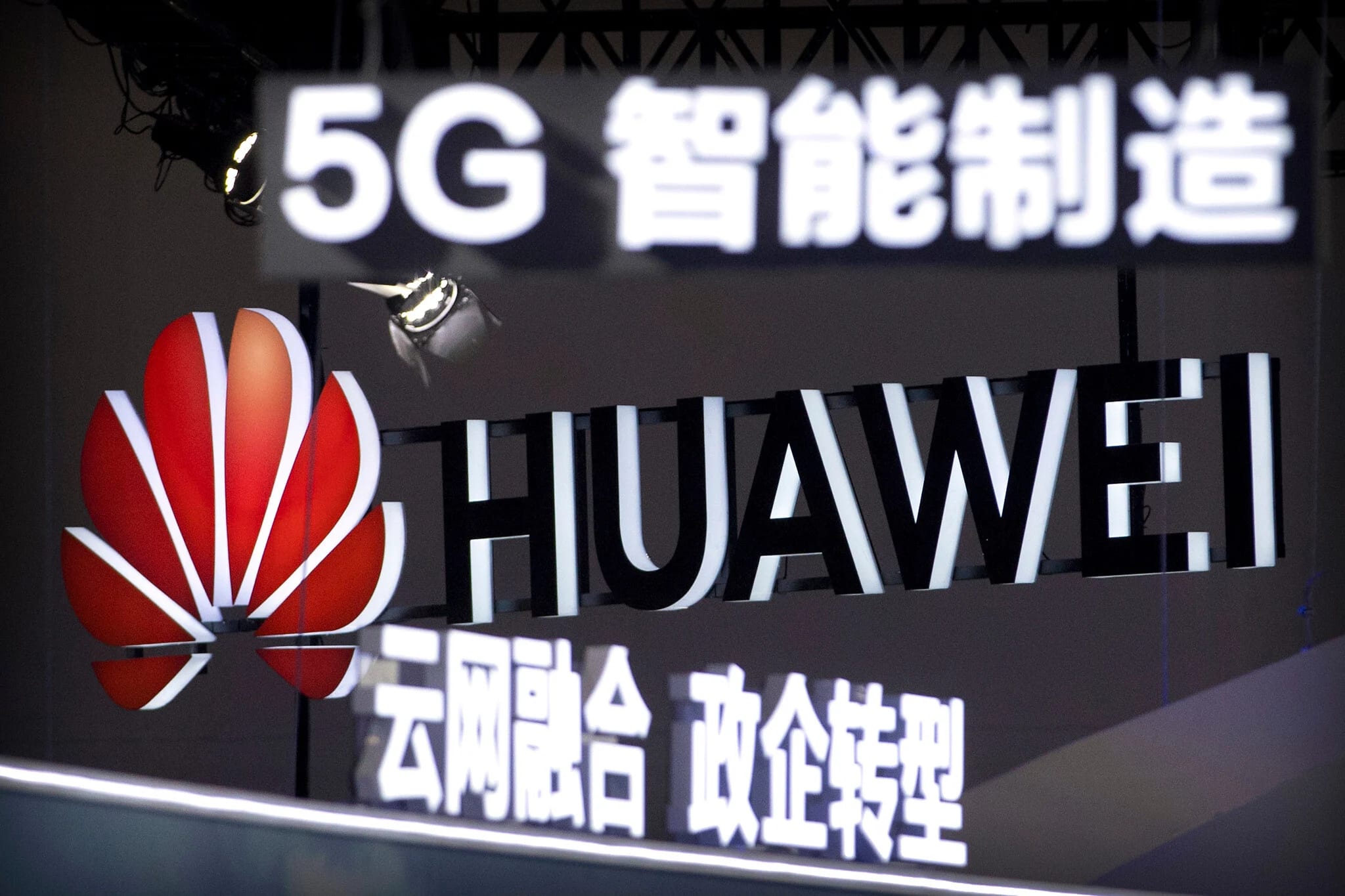 Huawei heads to trial in US over Iran dealings, trade-secret theft allegations
