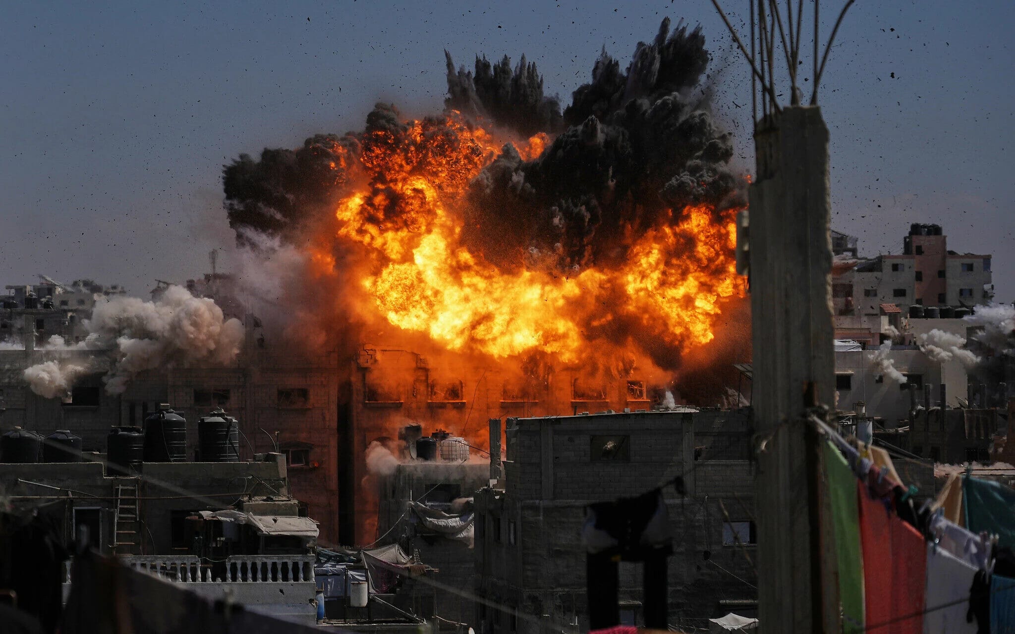 Hamas says Israeli strike in Gaza killed top operative freed in 2011 Shalit deal