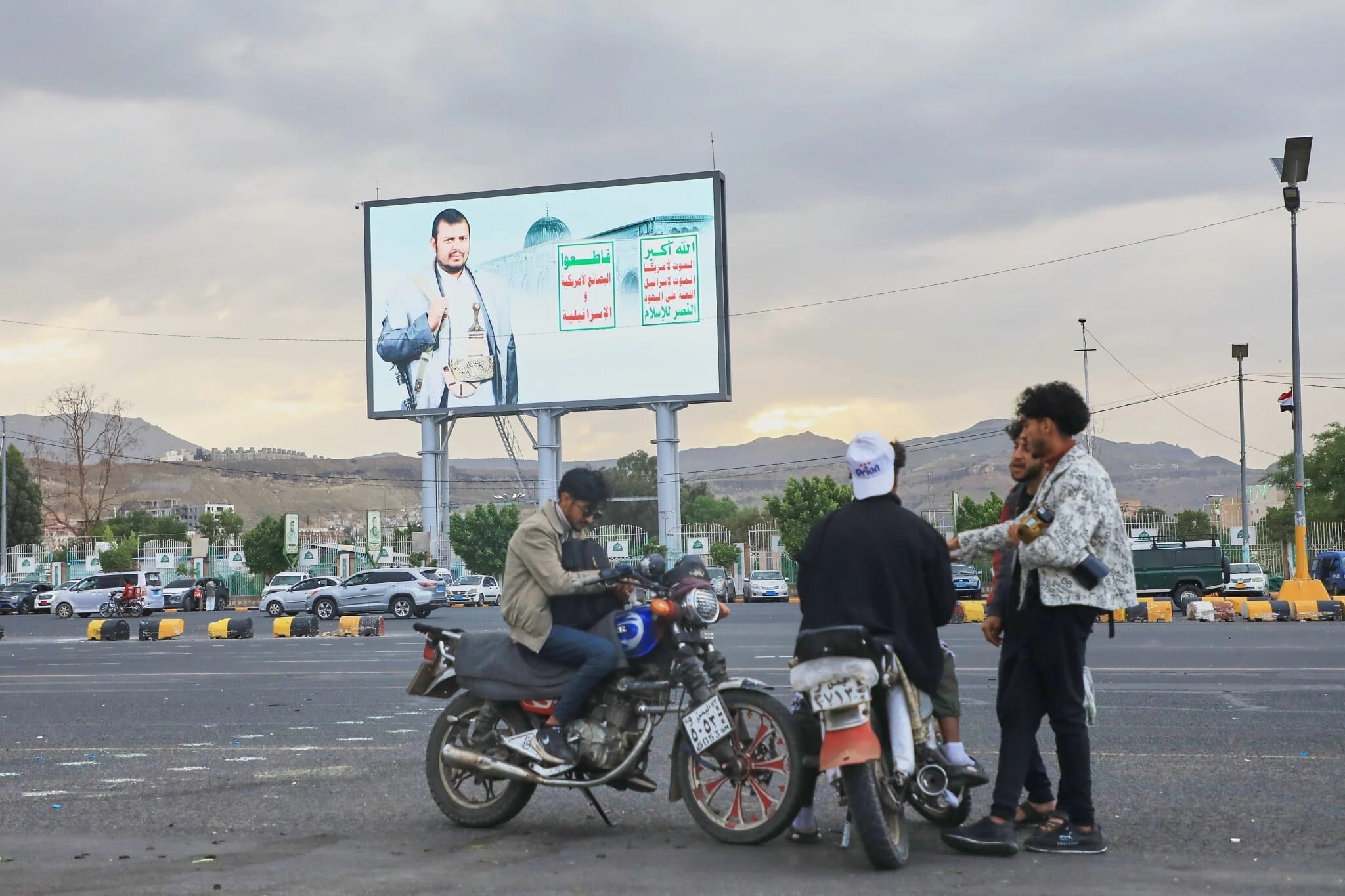 Houthis met US officials in Oman, promised not to hit American, Israeli ships — sources