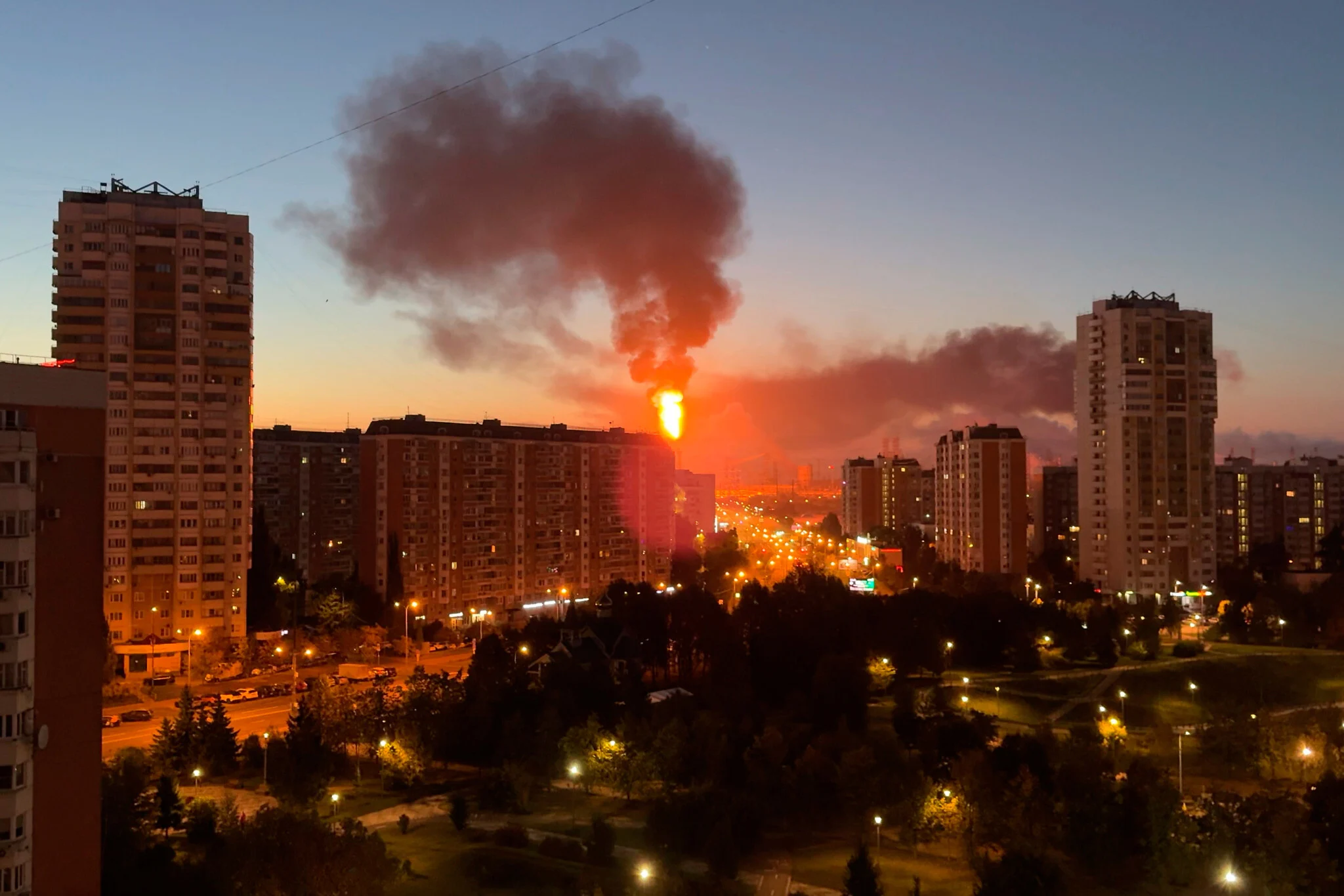 Ukraine targets Moscow in ‘largest ever’ drone attack on city