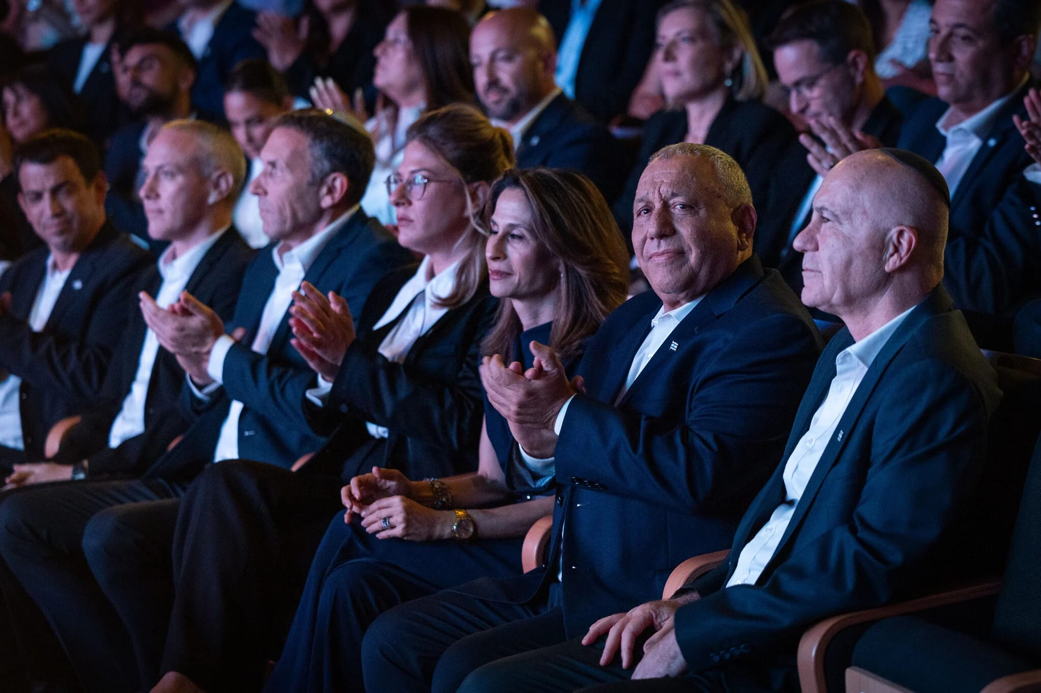 As parties lock in, Eisenkot plots path to power through heart of old Likud