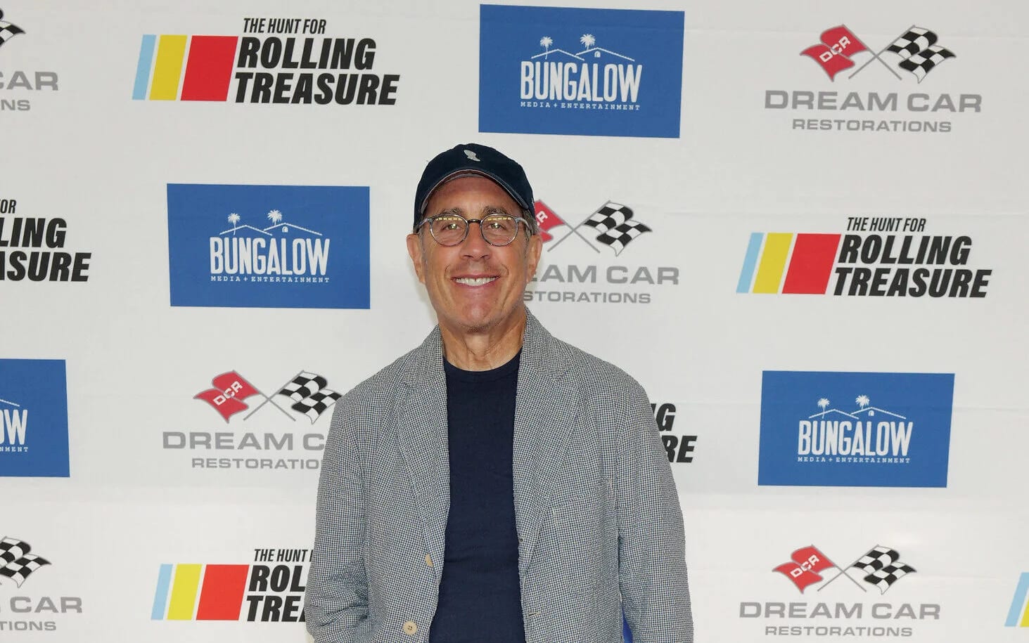 Seinfeld responds to anti-Israel heckler by vowing to send ticket proceeds to Israel