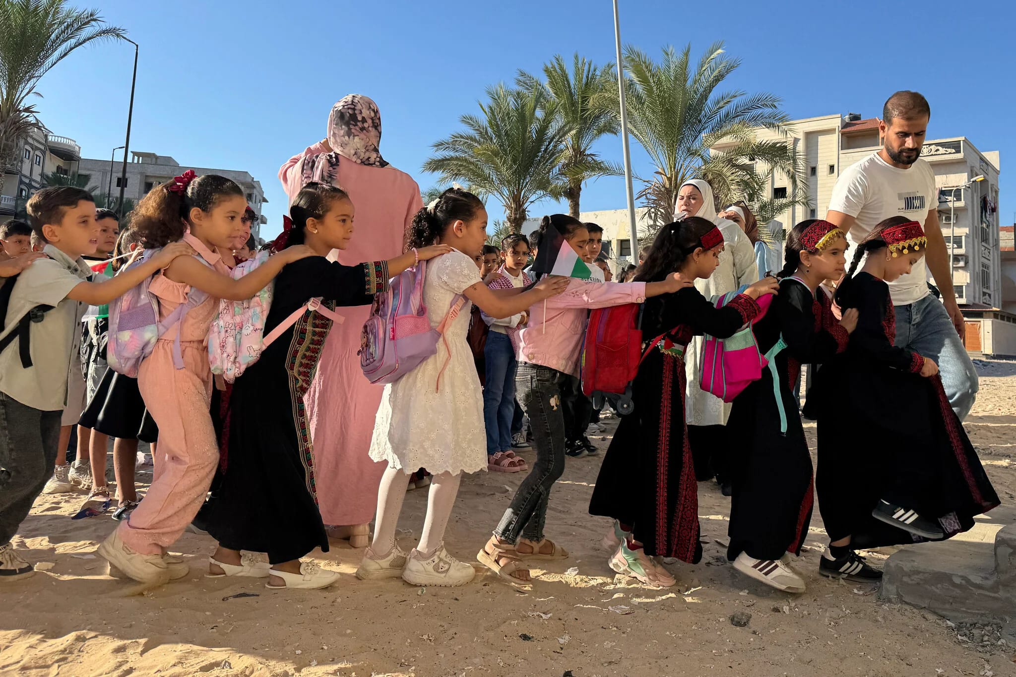 In Egypt’s Sinai, a Gazan refugee builds a school for children displaced by war