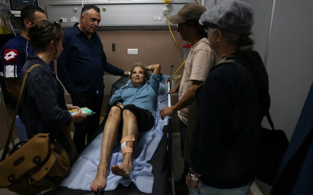 Settlers beat Palestinians, US journalist in West Bank attacks: ‘They kept kicking me and kicking me’