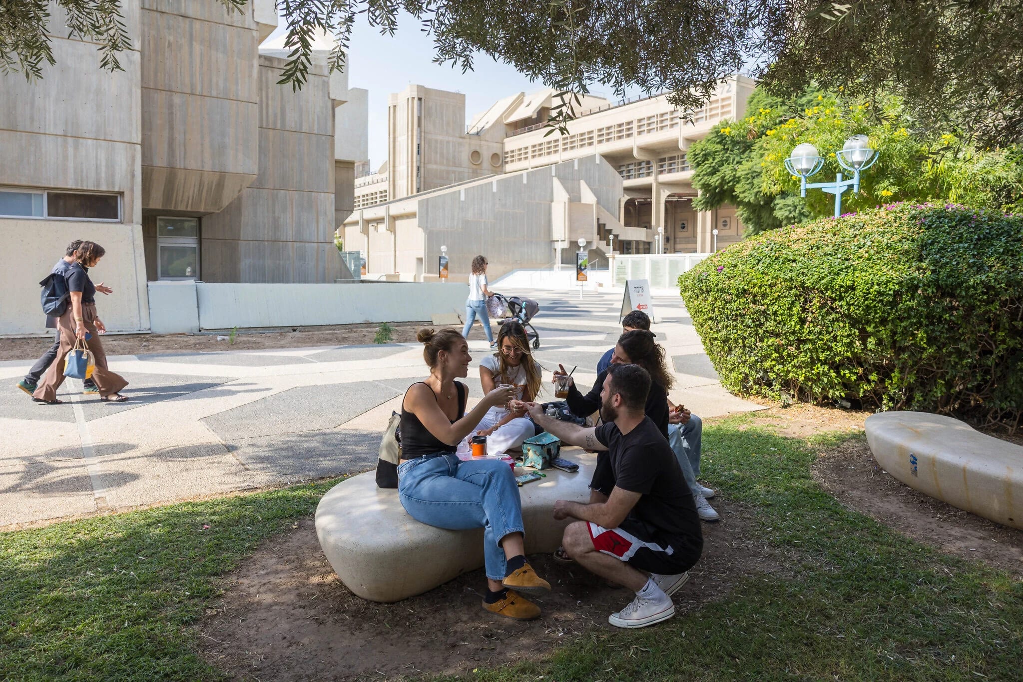 Amid AI shifts and war, Israel sees drop in math and computer science student enrollment