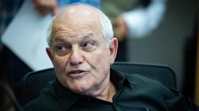 "שוחד בחירות מובהק": בית הדין של הליכוד הקפיא את שריונו של חיים כץ