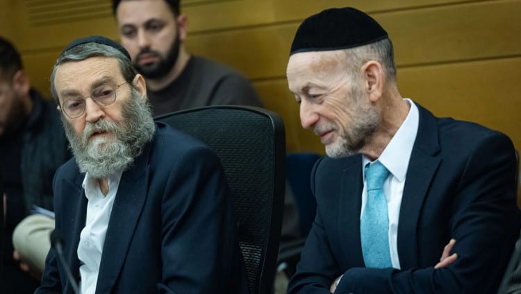 Моше Гафни покинет пост лидера партии «Дегель а-Тора» и не будет баллотироваться в Кнессет