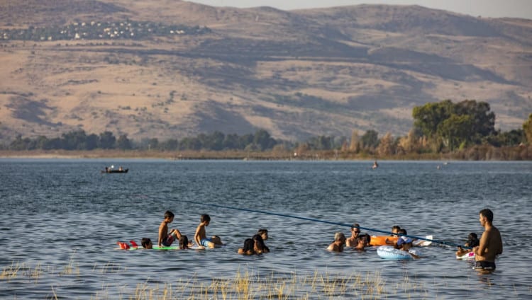 В воде Кинерета выявлен паразит, опасный для здоровья глаз
