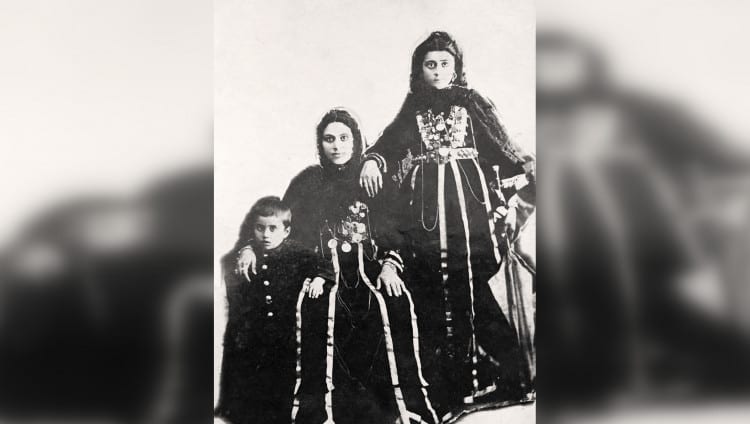 Женские судьбы дома Давида Бабаева. Часть I