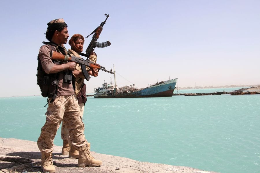 7 Killed, 30 Wounded in Houthi Attack on Yemen’s Mokha