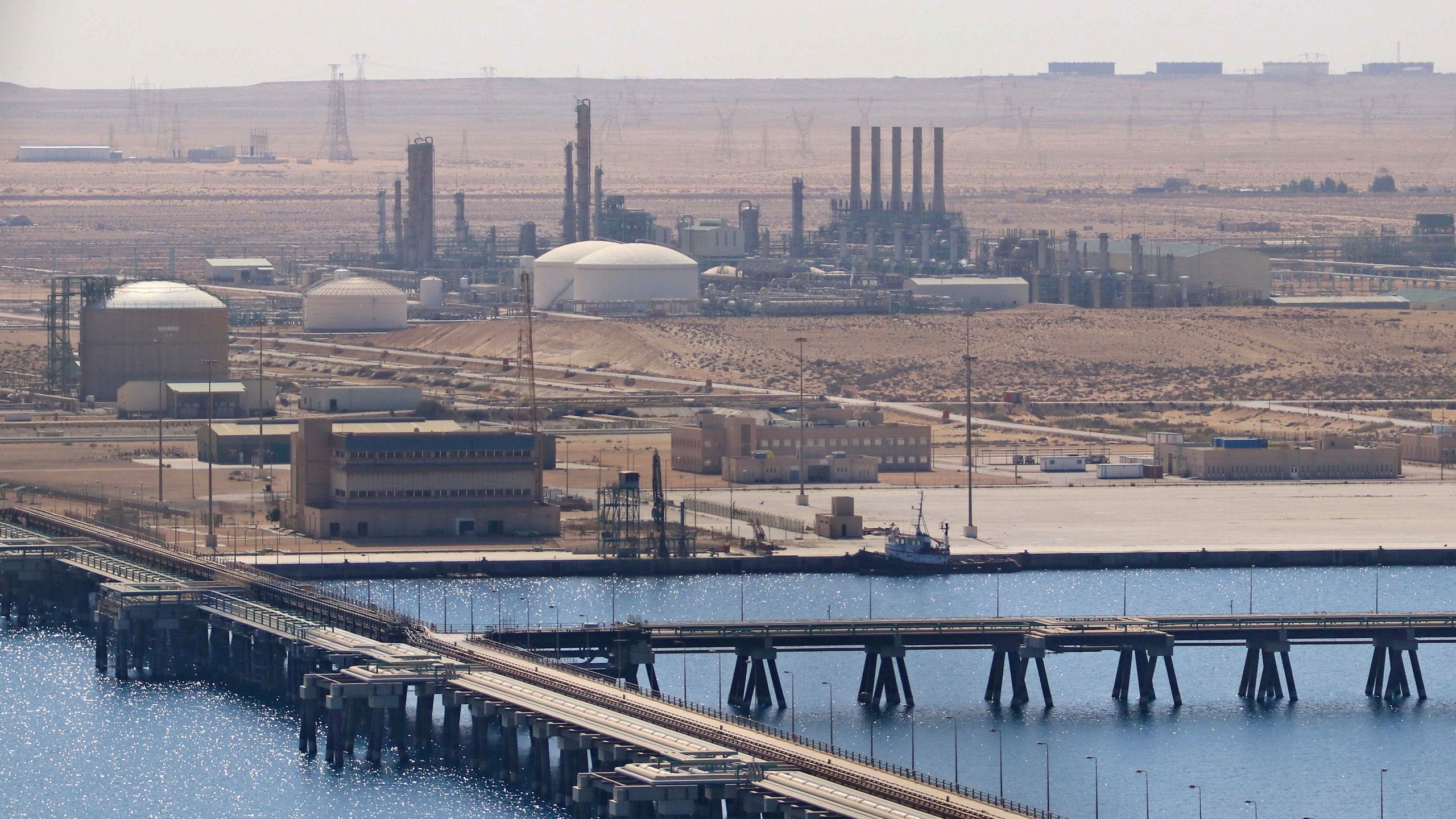 Libya Oil Security Force Shuts 2 Fields, Threatens Full Production Halt