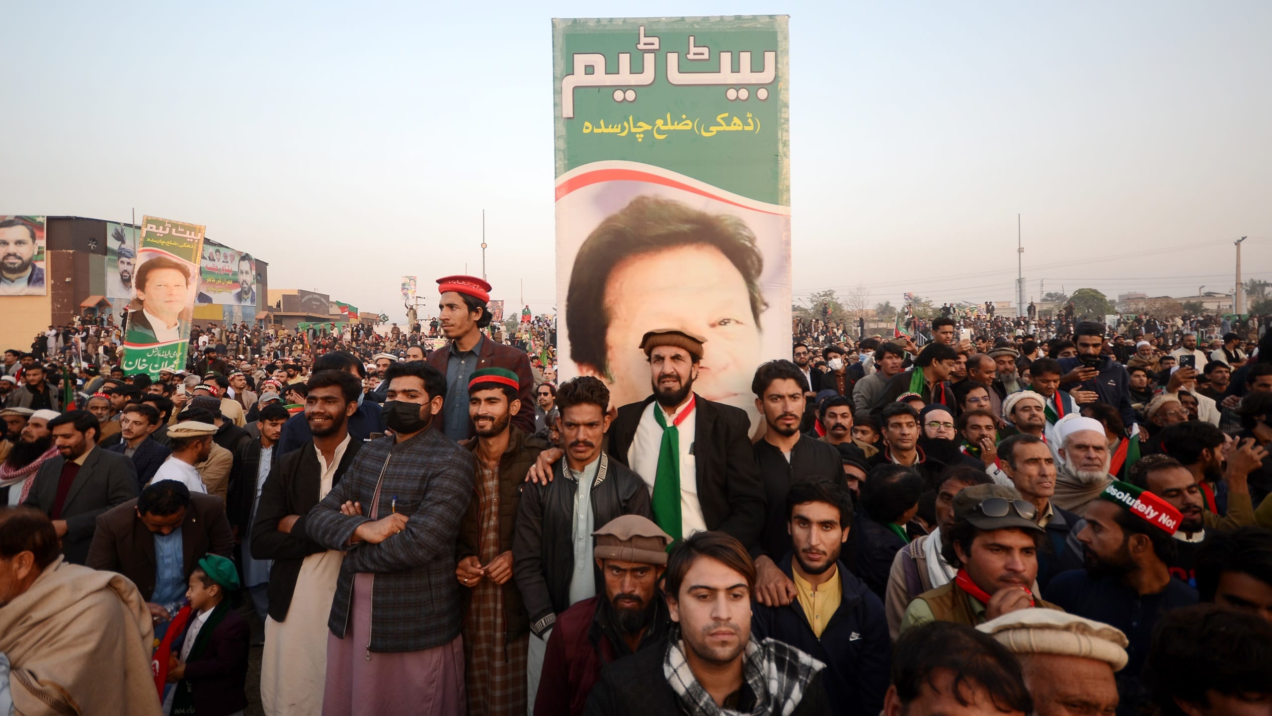 PTI March Puts Islamabad on High Alert With 23,000 Security Personnel Deployed