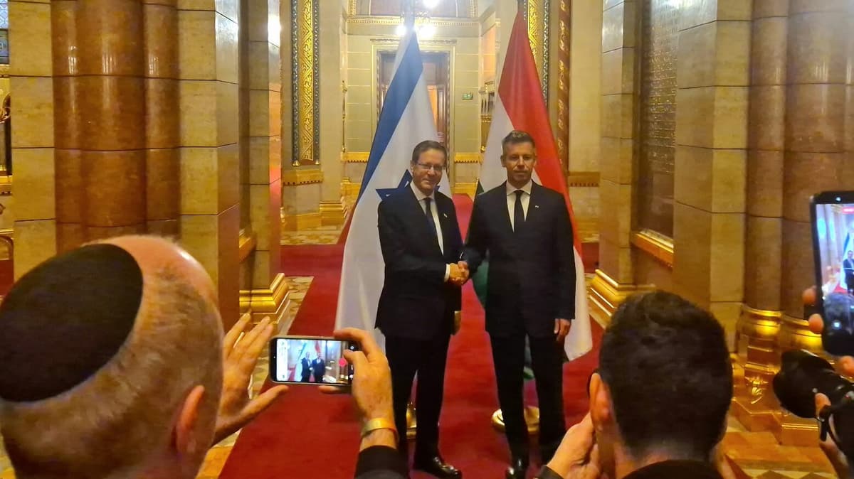 Herzog Meets Hungary’s New Leaders as Magyar Commits to Strong Israel Ties