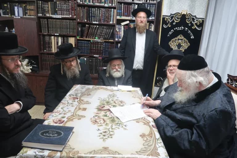 Eda Haredis Rabbis Issue Strong Warning Against Voting in Knesset Elections