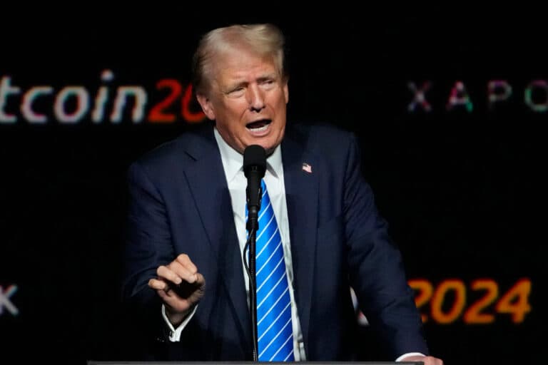 Trump Weighs Strikes on Iran’s Kharg Island as Nuclear Talks Stall