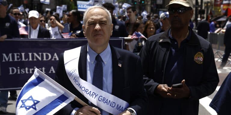 DiNapoli Pledges to Continue Investing New York Pension Funds in Israel Bonds
