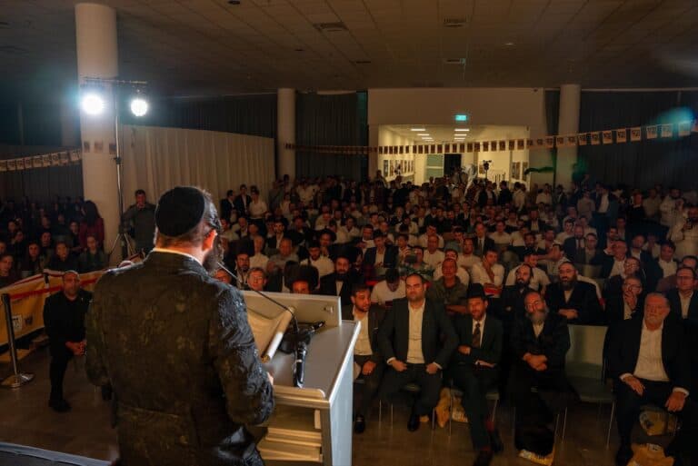 More than 1,000 supporters attend HaTzibur Haharedi Jerusalem Rally as Party Says It Will Smash the Electoral Threshold