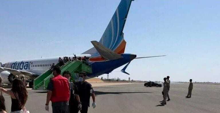 Omani Co-Pilot Talked of Killing Jews Online Before Flydubai Cockpit Attack, Israeli Official Says